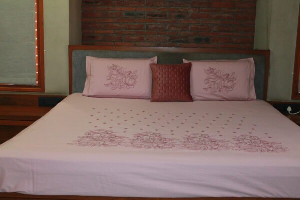 Rose Petal Stitch Bedsheet Set - Image 4