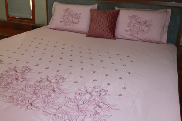 Rose Petal Stitch Bedsheet Set - Image 6