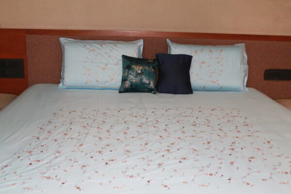 Sky Blossom Stitch Bedsheet Set