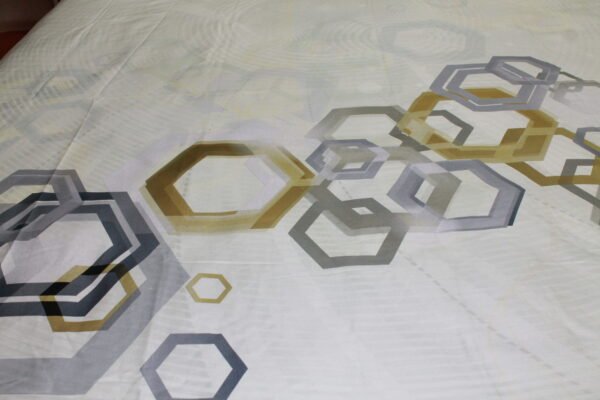 Hexagon Harmony Bedsheet Set - Image 4
