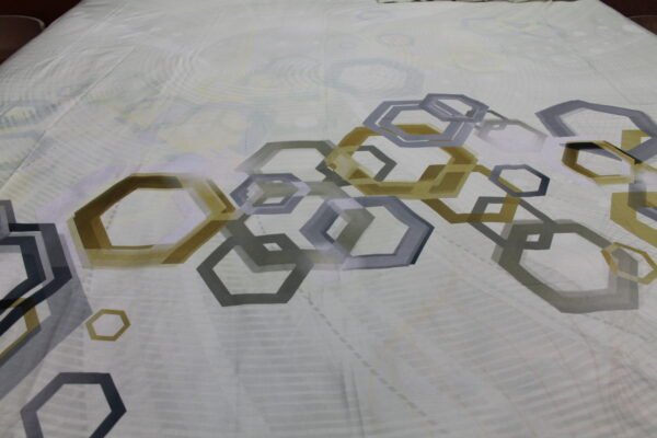 Hexagon Harmony Bedsheet Set - Image 5