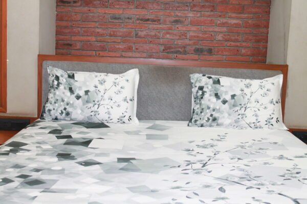 Branch & Bloom Bedsheet Set - Image 2
