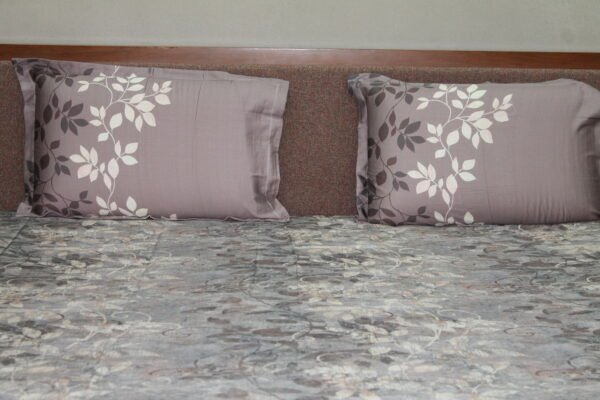 Whispering Leaves Bedsheet Set - Image 4