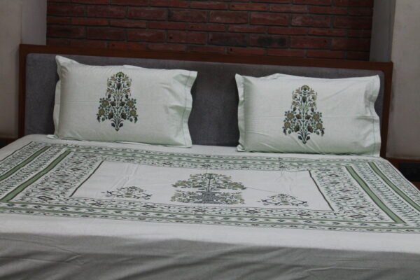 Heritage Grove Bedsheet Set - Image 2