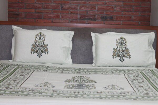 Heritage Grove Bedsheet Set - Image 3