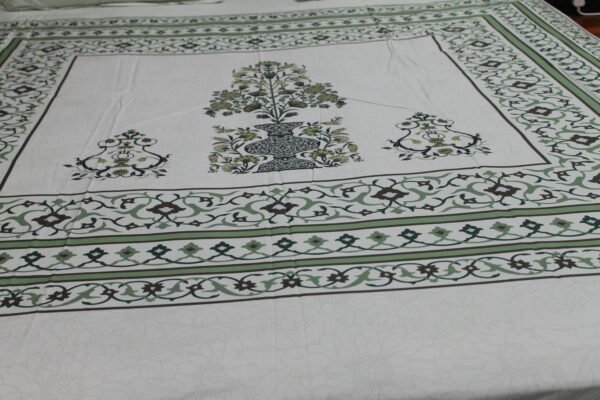 Heritage Grove Bedsheet Set - Image 8