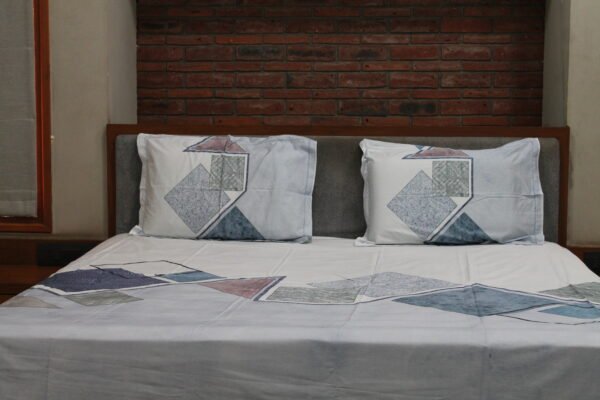 Mosaic Edge Bedsheet Set - Image 2
