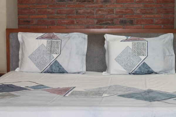 Mosaic Edge Bedsheet Set - Image 3