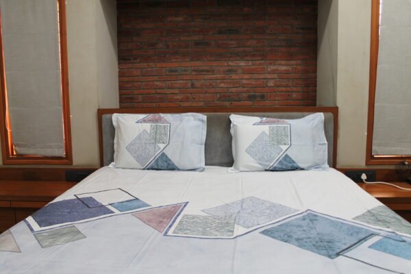 Mosaic Edge Bedsheet Set