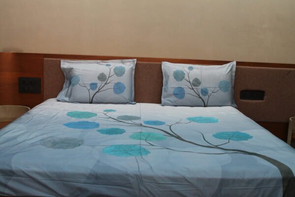 Arbor Azure Bedsheet Set