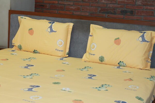 Dino-Berry Dreamland Kids Bedsheet - Image 10