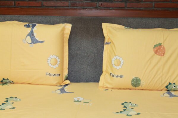 Dino-Berry Dreamland Kids Bedsheet - Image 9