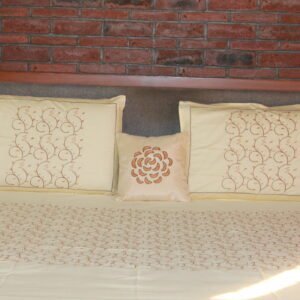 Golden Vine Double Bedsheet Set