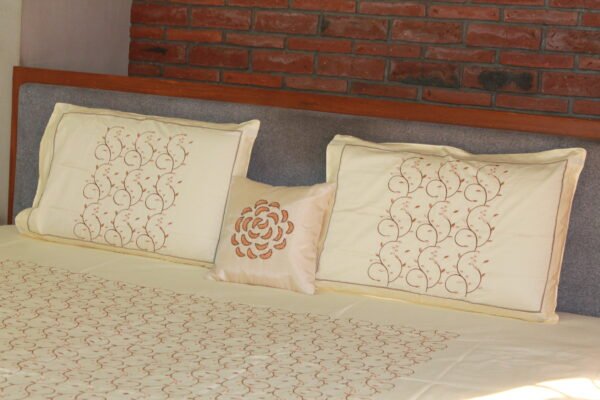 Golden Vine Double Bedsheet Set - Image 16