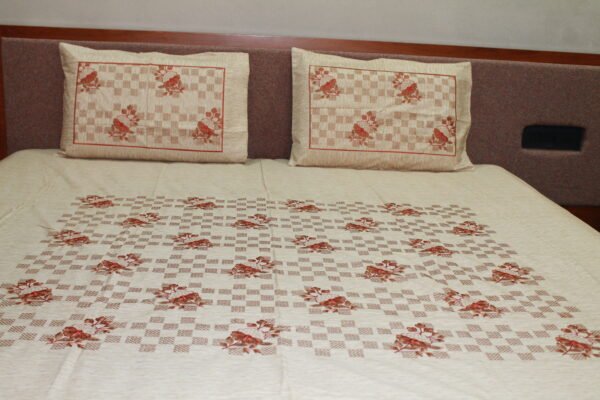 Checkerboard Bloom Double Bedsheet Set - Image 11