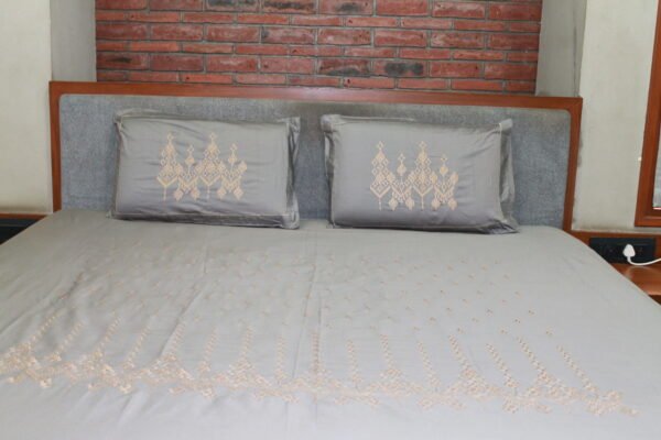 Tribal Harmony Double Bedsheet Set - Image 15