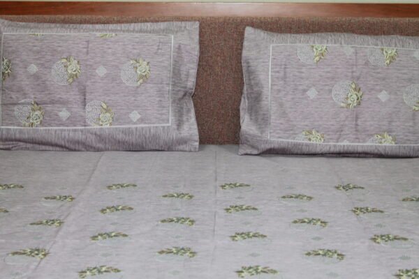 Soft Meadow Double Bedsheet Set - Image 11