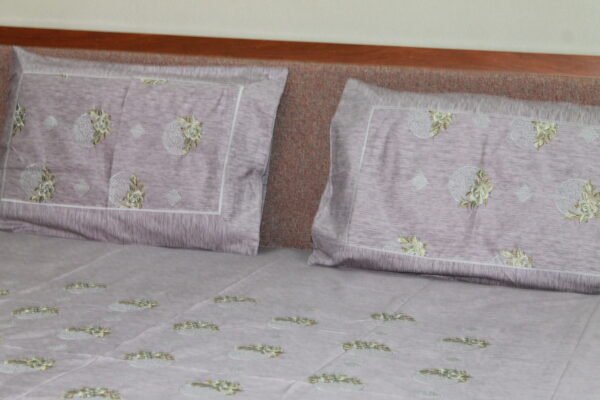 Soft Meadow Double Bedsheet Set - Image 14