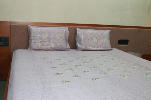 Soft Meadow Double Bedsheet Set - Image 16