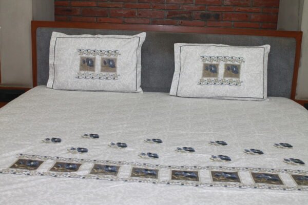 Vintage Garden Double Bedsheet Set - Image 3