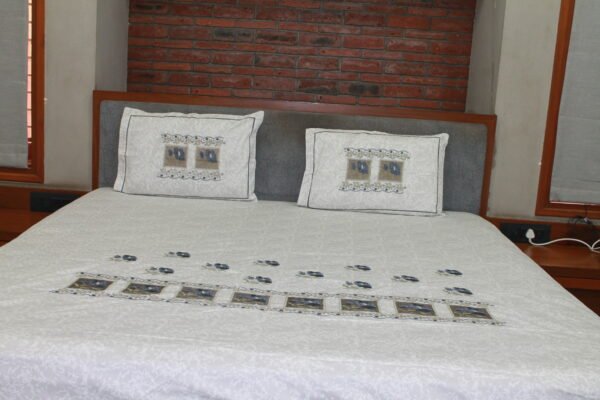 Vintage Garden Double Bedsheet Set - Image 4