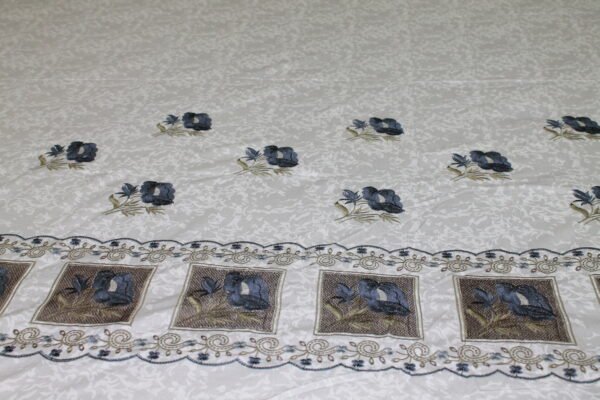 Vintage Garden Double Bedsheet Set - Image 7