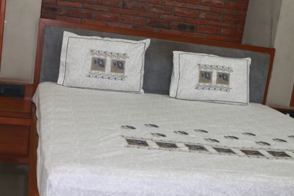 Vintage Garden Double Bedsheet Set - Image 13