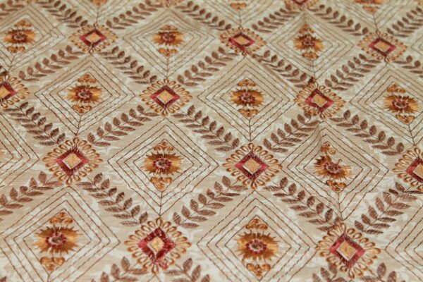 Woven Heritage Double Bedsheet Set - Image 4