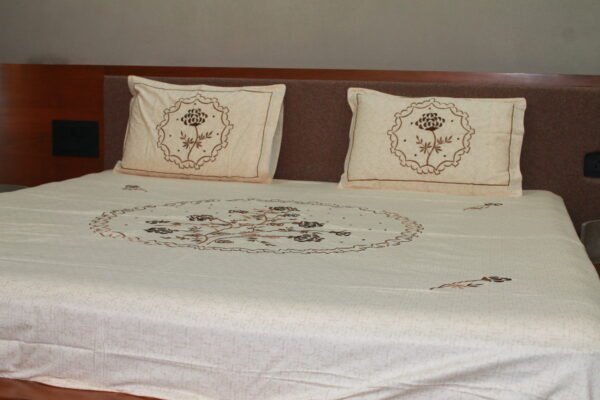 Ornate Bloom Double Bedsheet Set