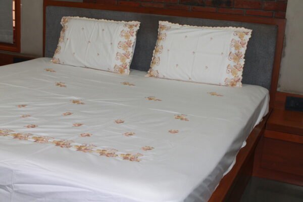 Delicate Fringe Double Bedsheet Set - Image 11