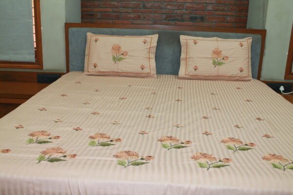 Pastel Bloom Double Bedsheet Set - Image 5