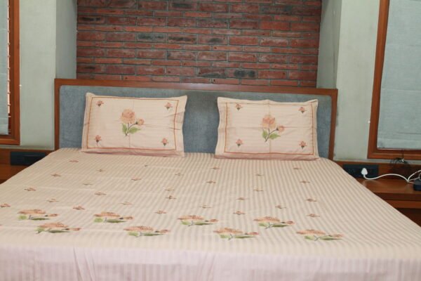 Pastel Bloom Double Bedsheet Set