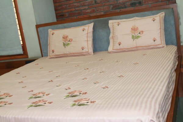 Pastel Bloom Double Bedsheet Set - Image 8
