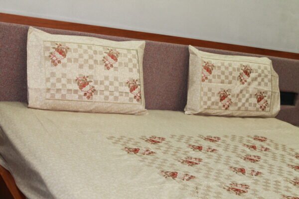 Floral Lattice Double Bedsheet Set - Image 7