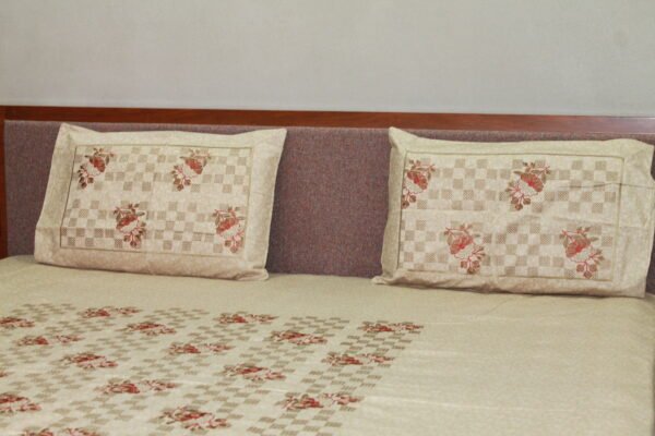 Floral Lattice Double Bedsheet Set - Image 9