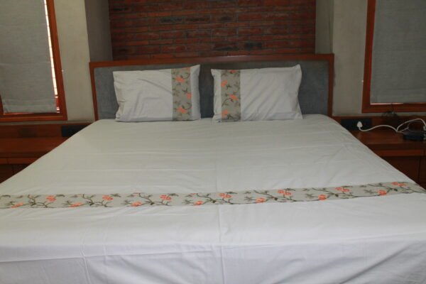 Coral Blossom Border Double Bedsheet Set - Image 6