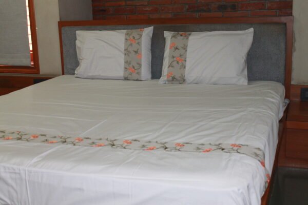 Coral Blossom Border Double Bedsheet Set - Image 12