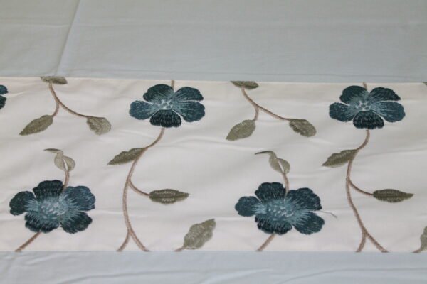 Blossom Breeze Bedsheet Set - Image 5