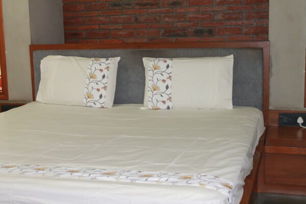 Ivory Blossom Bedsheet Set - Image 10