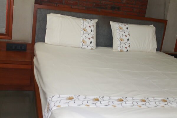 Ivory Blossom Bedsheet Set - Image 14