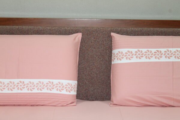 Blush Pink LuxCotton Bedsheet Set - Image 4