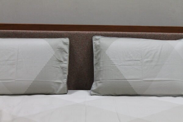 Gradient Gray LuxCotton Bedsheet Set - Image 6
