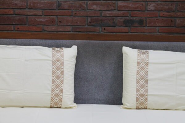 Soft Cream LuxCotton Bedsheet Set - Image 2