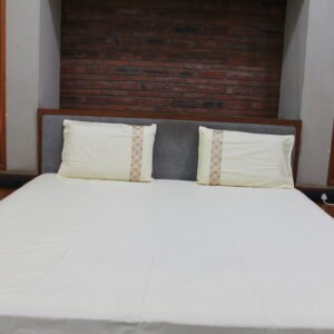 Soft Cream LuxCotton Bedsheet Set