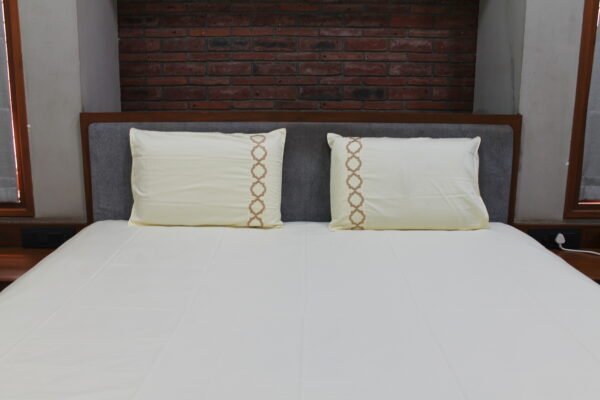 Vanilla Cream LuxCotton Bedsheet Set