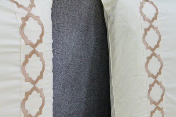 Vanilla Cream LuxCotton Bedsheet Set - Image 8