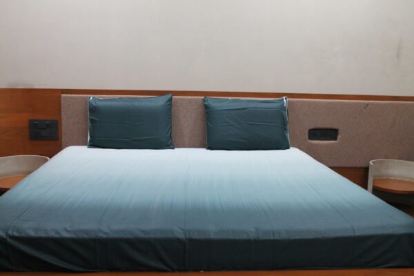 Teal Ombre LuxCotton Bedsheet Set