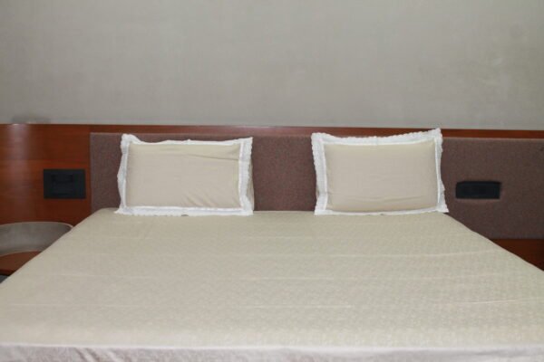 Ivory Lace LuxCotton Bedsheet Set
