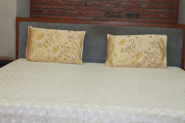 Golden Bloom Cotton Bedsheet Set - Image 2