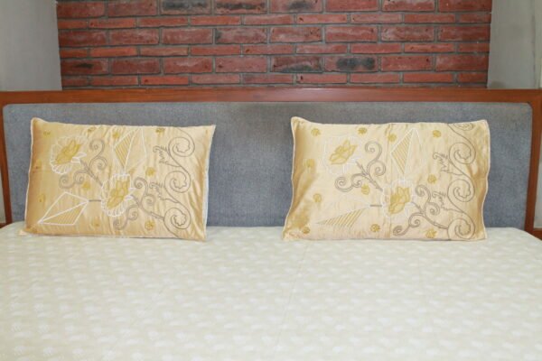 Golden Bloom Cotton Bedsheet Set - Image 4